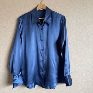 Women’s 100% Silk Button-Down Blue Shirt Relax Fit Size M Quite Luxury Cocktail